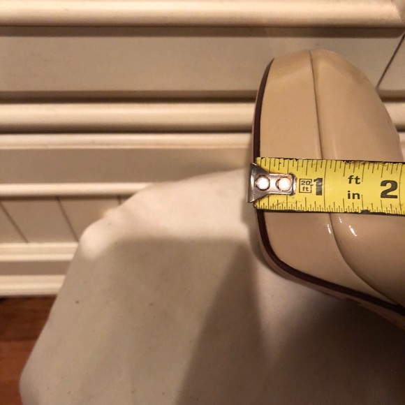 Cole Haan Nude heels! - Picture 5 of 5